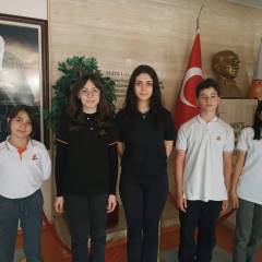 Evrensel Kolej